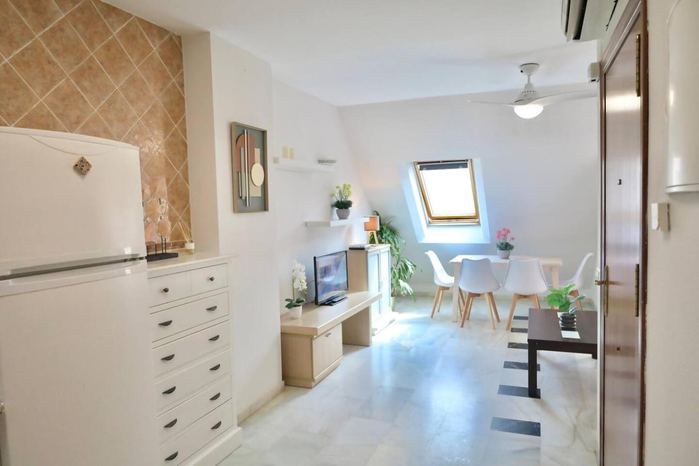 Cyv Fun Beach & Relax 1 Bed 1 Bath Fuengirola Room photo