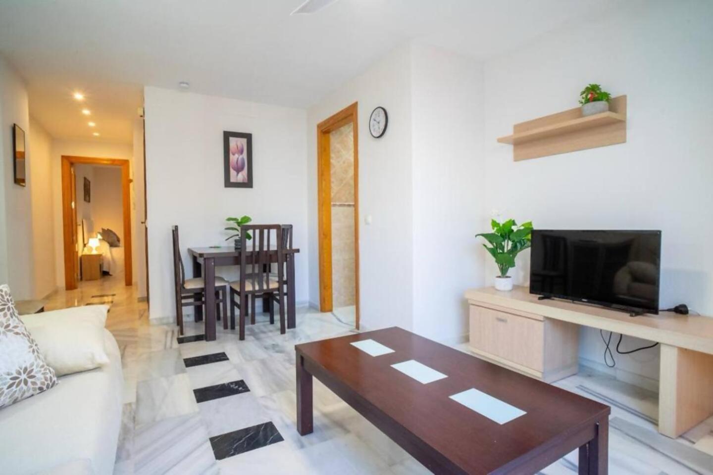Cyv Fun Beach & Relax 1 Bed 1 Bath Fuengirola Room photo
