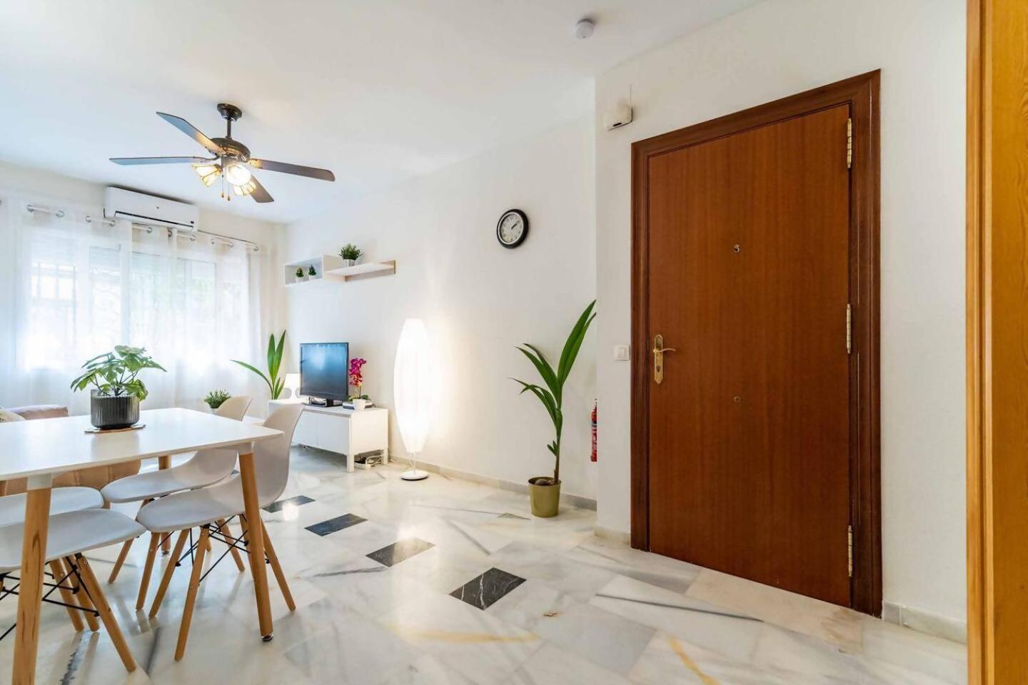 Cyv Fun Beach & Relax 1 Bed 1 Bath Fuengirola Room photo