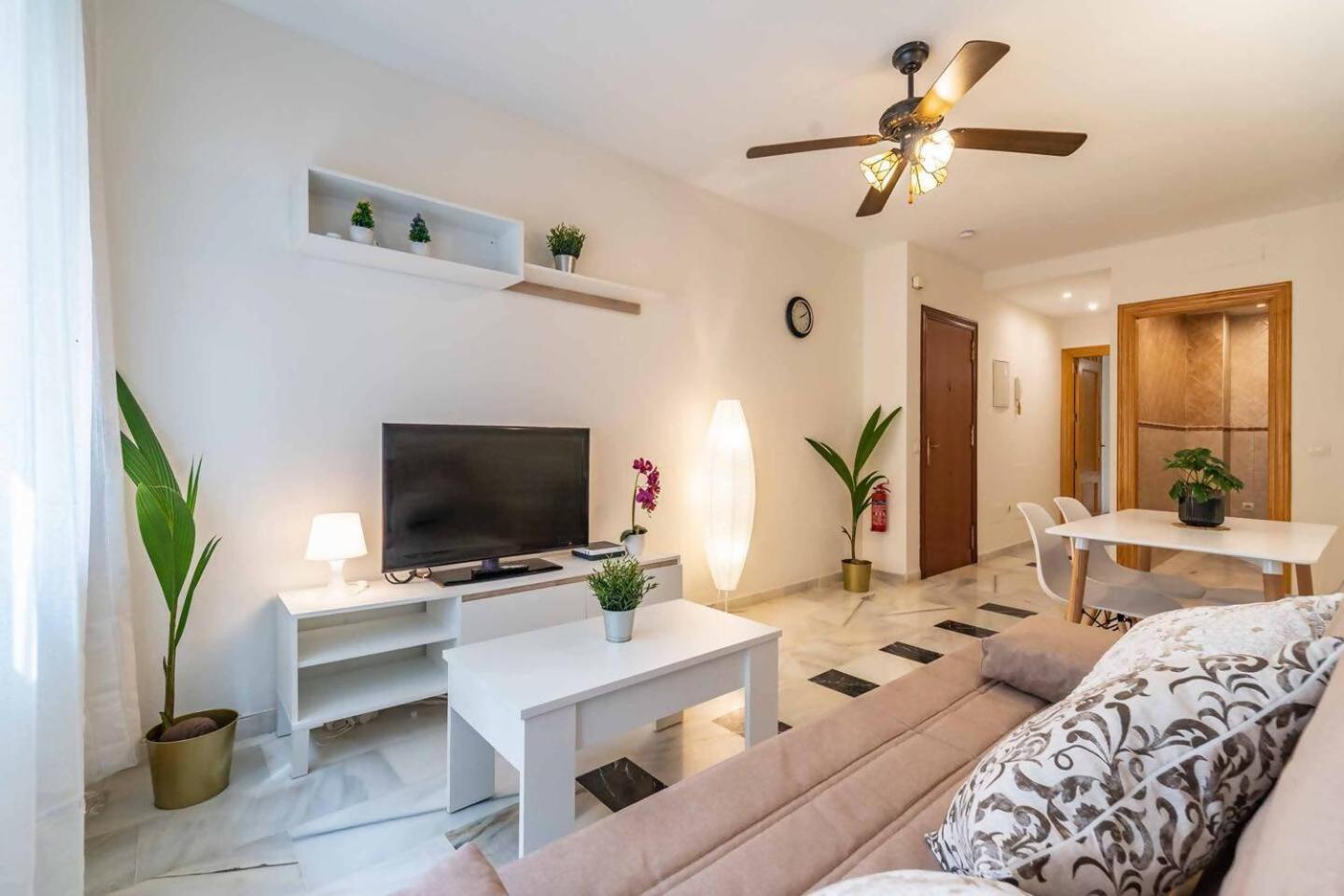 Cyv Fun Beach & Relax 1 Bed 1 Bath Fuengirola Room photo